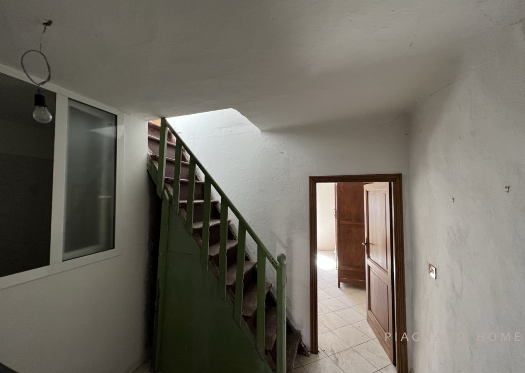 Case nel borgo in vendita  290 m², Filattiera, località Centro