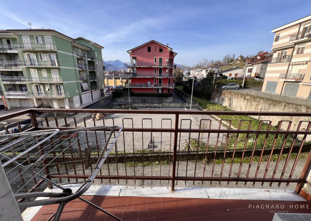 Appartamenti in vendita  via Francia 9, Licciana Nardi, località Masero di Terrarossa