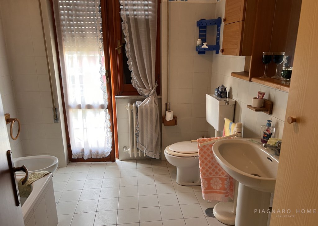 Appartamenti in vendita  via Francia 9, Licciana Nardi, località Masero di Terrarossa