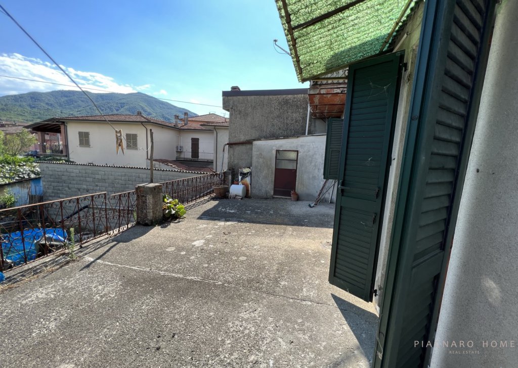 Appartamenti trilocale in vendita  100 m², Mulazzo, località Arpiola