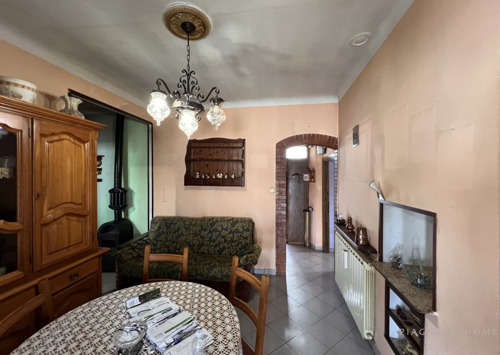 Case nel borgo quadrilocale in vendita  110 m², Licciana Nardi, località Monti