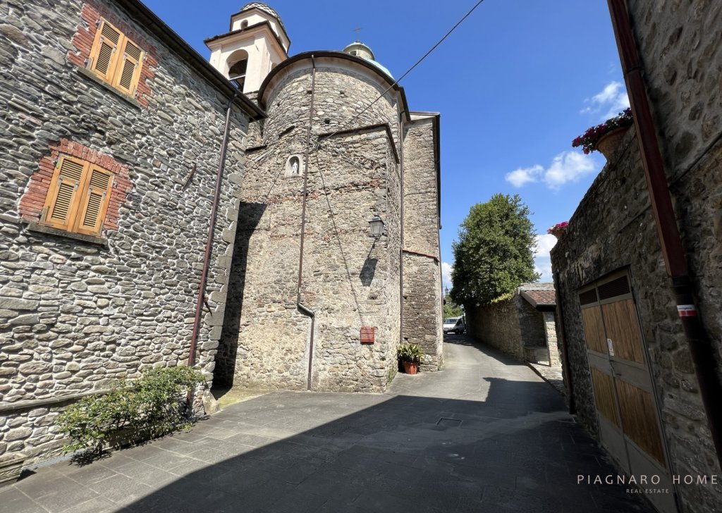 Vendita Case nel borgo Filattiera - Rustico in sasso nel borgo storico Località Ponticello
