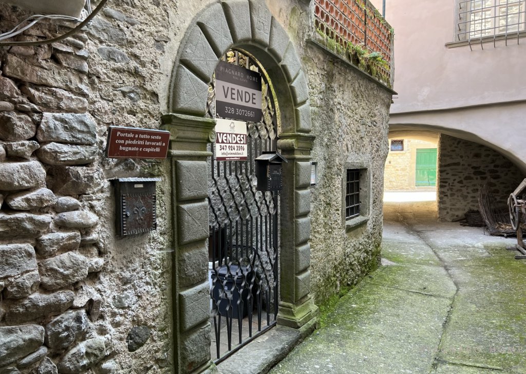 Case nel borgo in vendita  101 m² buono stato, Filattiera, località Ponticello