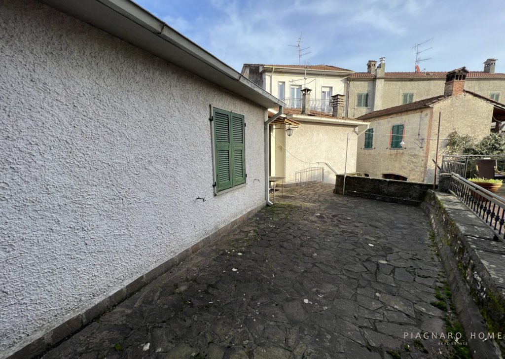 Vendita Case nel borgo Villafranca in Lunigiana - Casa nel borgo di Mocrone Località Mocrone