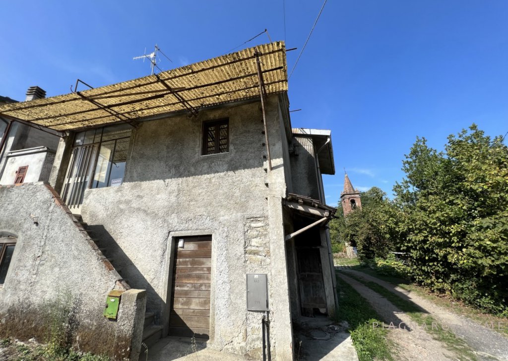 Case nel borgo in vendita  110 m², Filattiera, località Scorcetoli