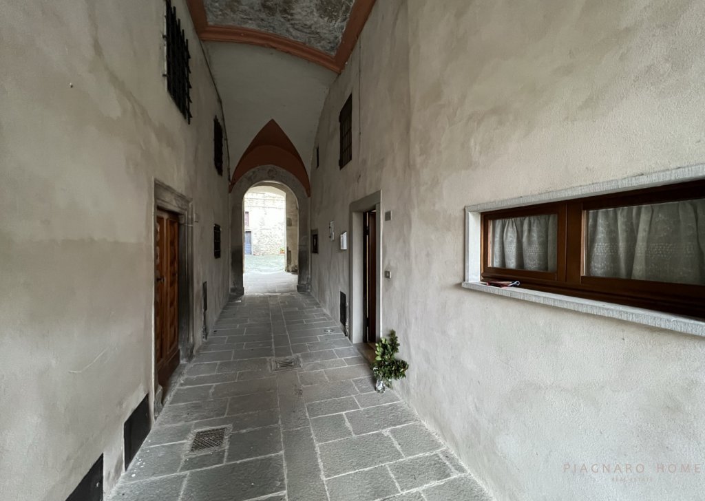 Vendita Case nel borgo Villafranca in Lunigiana - Casa nel borgo medievale Località Virgoletta